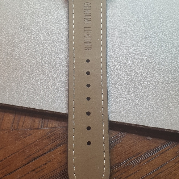 Andre Giroud AG305048 Silver/White Leather Men's Watch - Picture 6 of 8